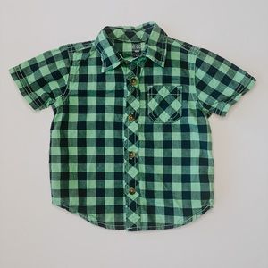 Okie Dokie // green & navy plaid button up shirt